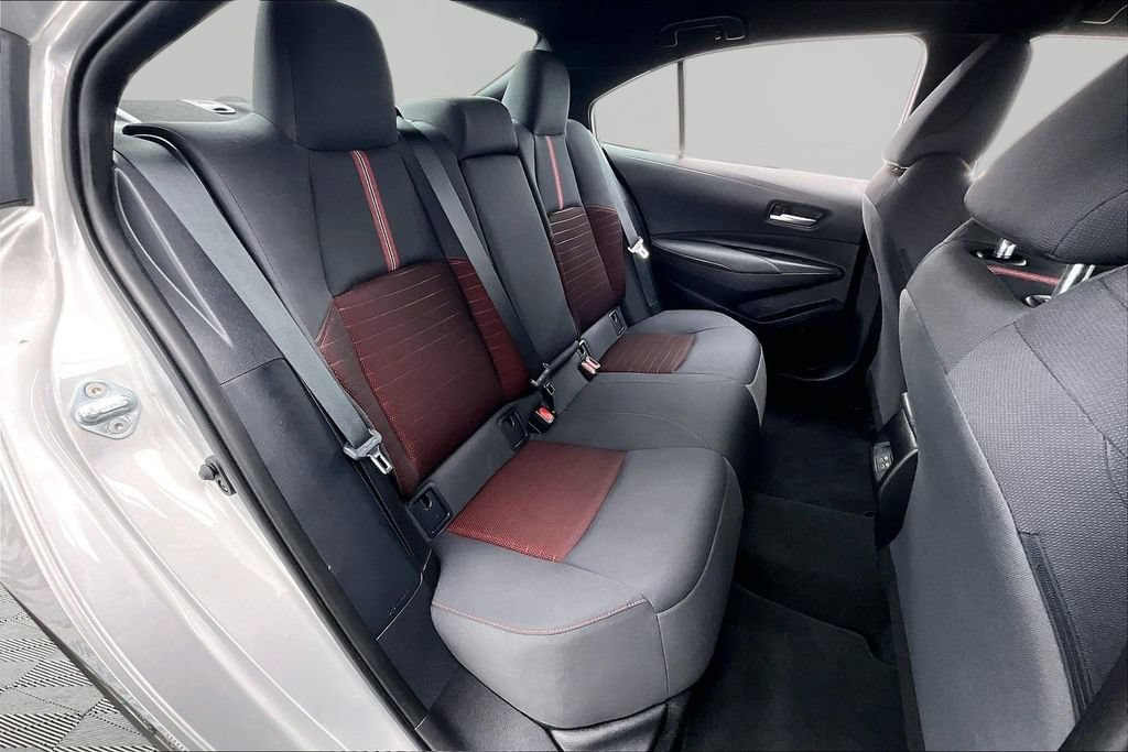 Used 2025 Toyota Corolla SE FWD image 27
