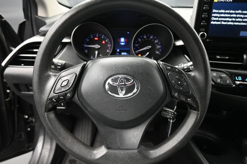 Used 2020 Toyota C-HR LE FWD image 12
