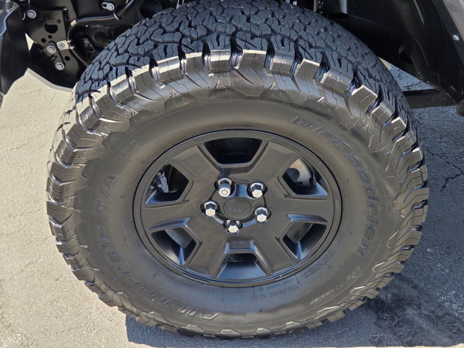 Used 2021 Jeep Gladiator Mojave AWD/4WD image 9