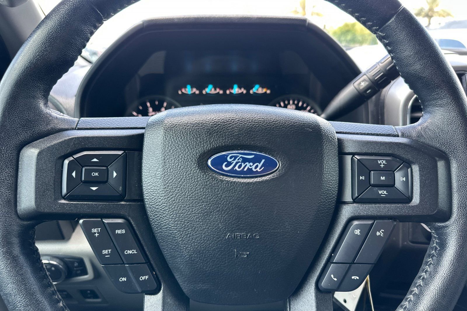 Certified 2020 Ford F150 XLT w/ Equipment Group 302A Luxury RWD image 22
