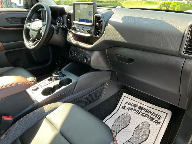 Certified 2024 Ford Bronco Sport Outer Banks AWD/4WD image 36