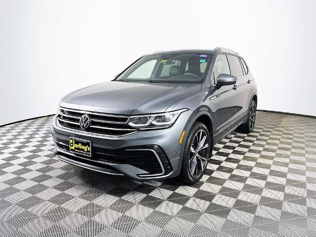Used 2022 Volkswagen Tiguan SEL R-Line AWD/4WD image 3