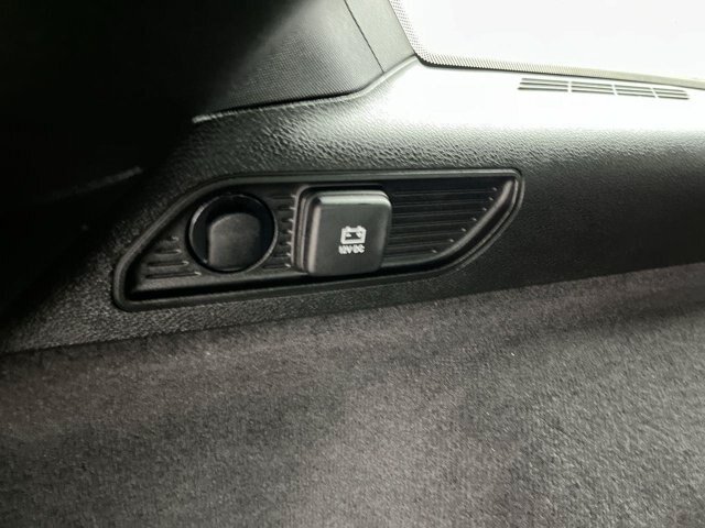 Used 2023 Jeep Grand Cherokee Overland AWD/4WD image 31