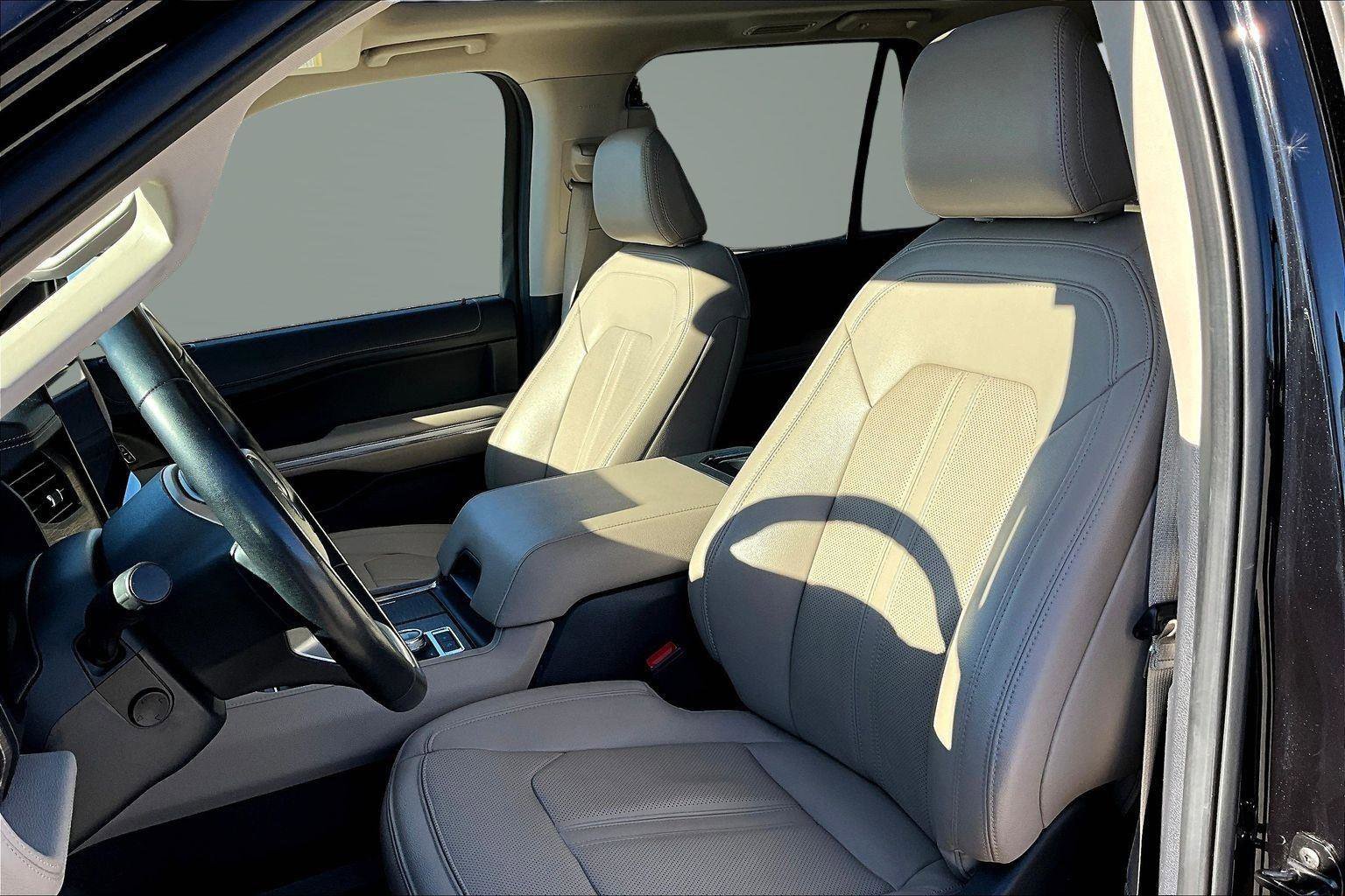 Certified 2024 Ford Expedition Limited image 14