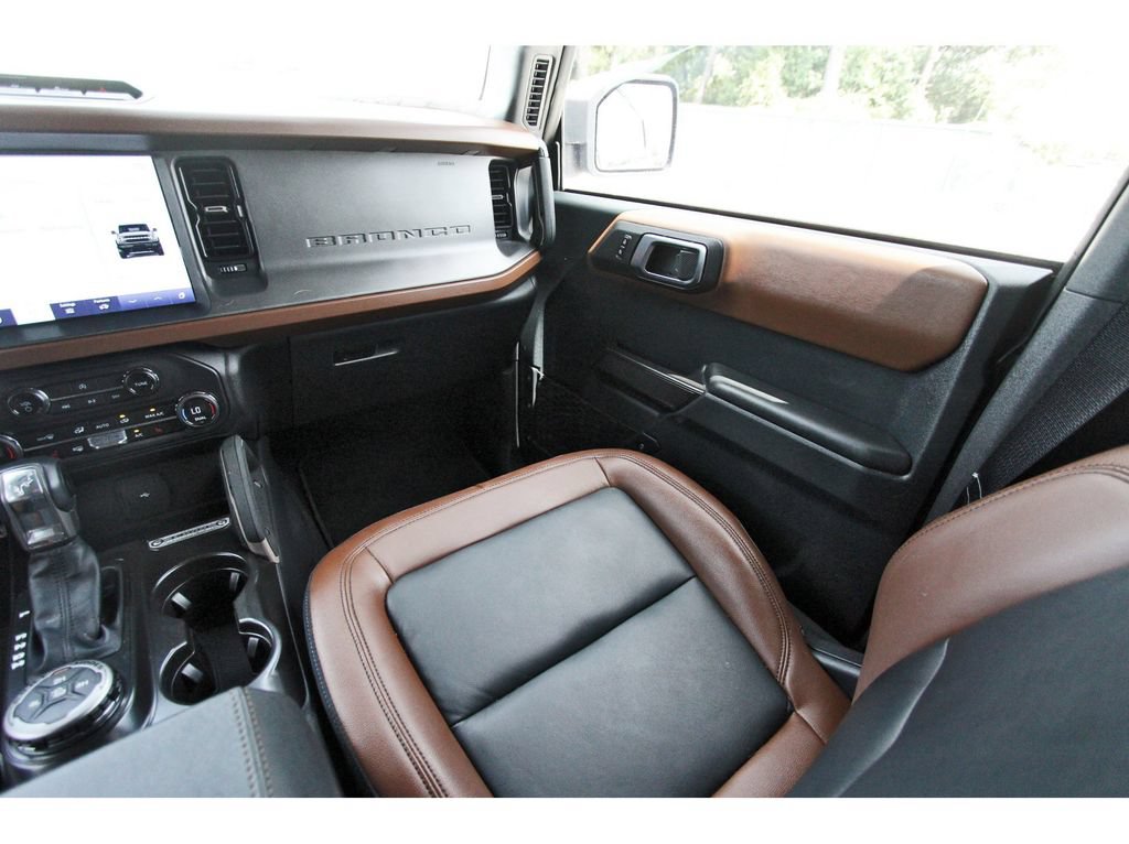 Certified 2024 Ford Bronco Outer Banks AWD/4WD image 12