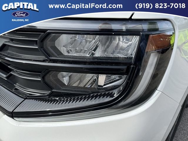 Certified 2025 Ford Expedition Active image 11
