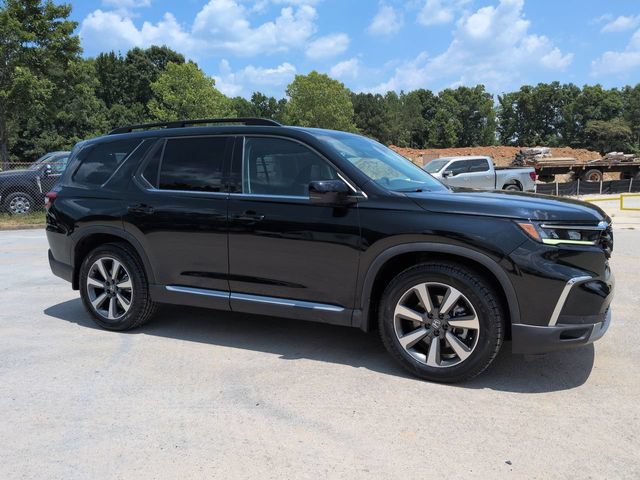 Used 2024 Honda Pilot Elite image 2