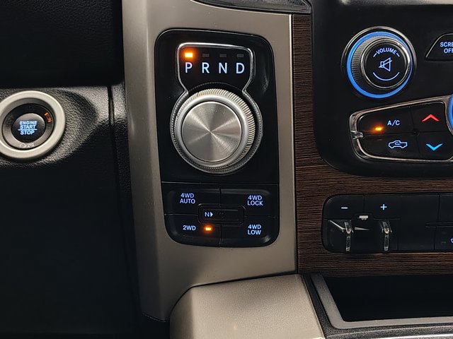 Used 2017 RAM 1500 Laramie w/ Convenience Group AWD/4WD image 37