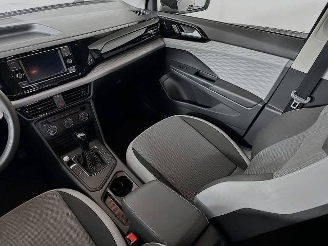 Used 2022 Volkswagen Taos S FWD image 11