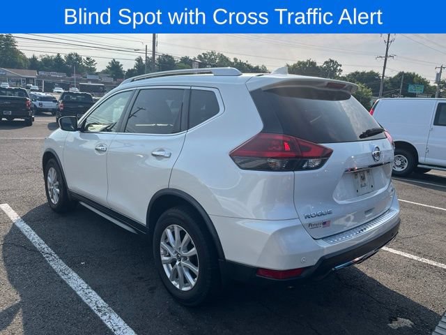 Used 2019 Nissan Rogue SV AWD/4WD image 3