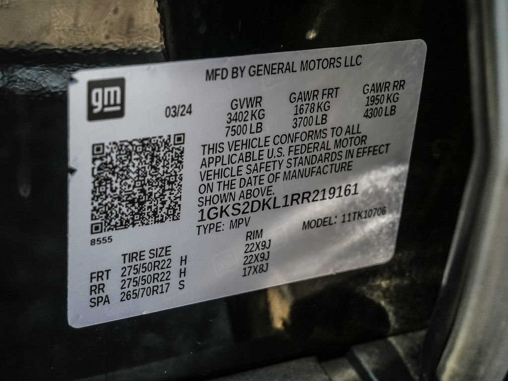 Used 2024 GMC Yukon Denali w/ Advanced Technology Package AWD/4WD image 45