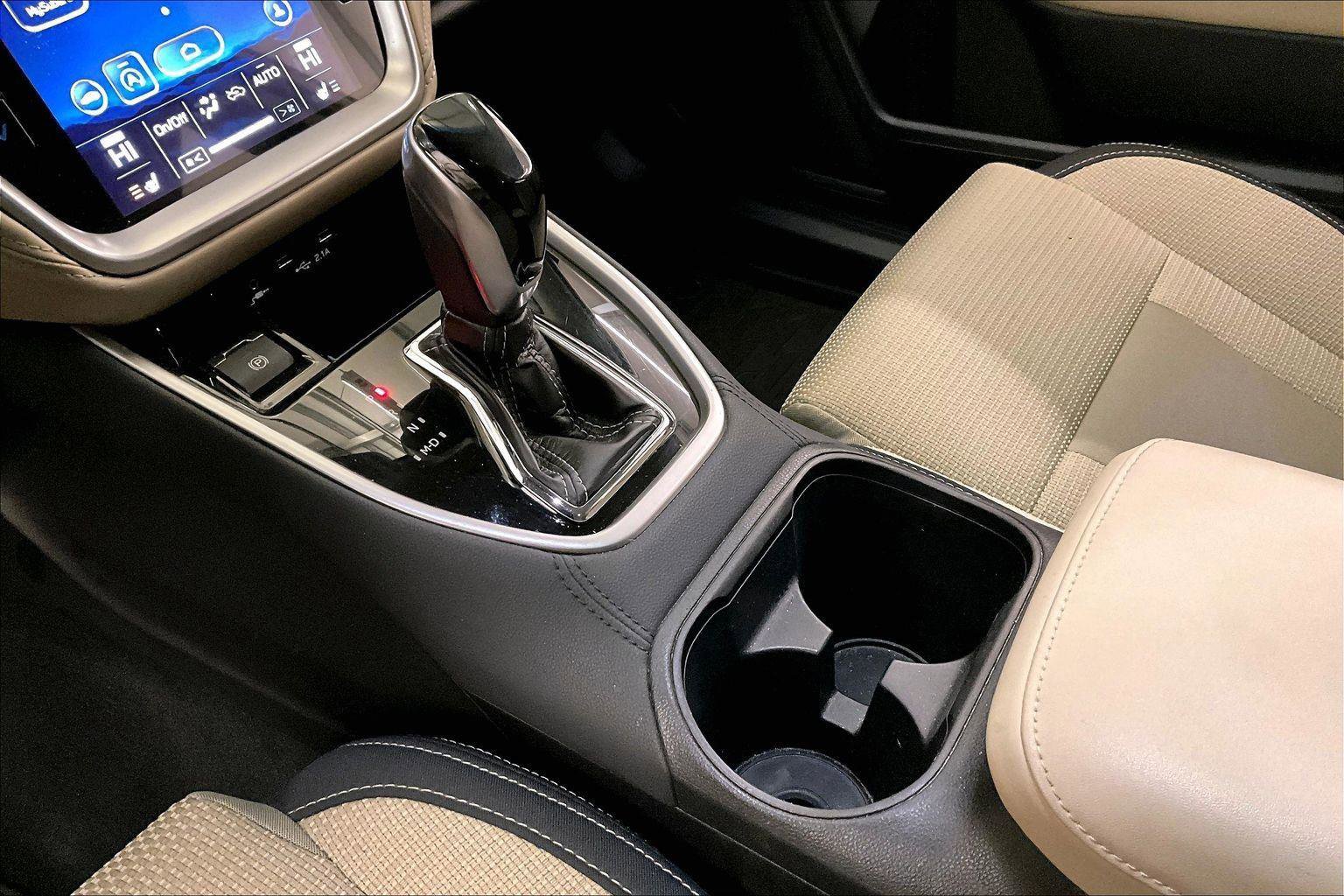 Used 2020 Subaru Outback Premium image 16