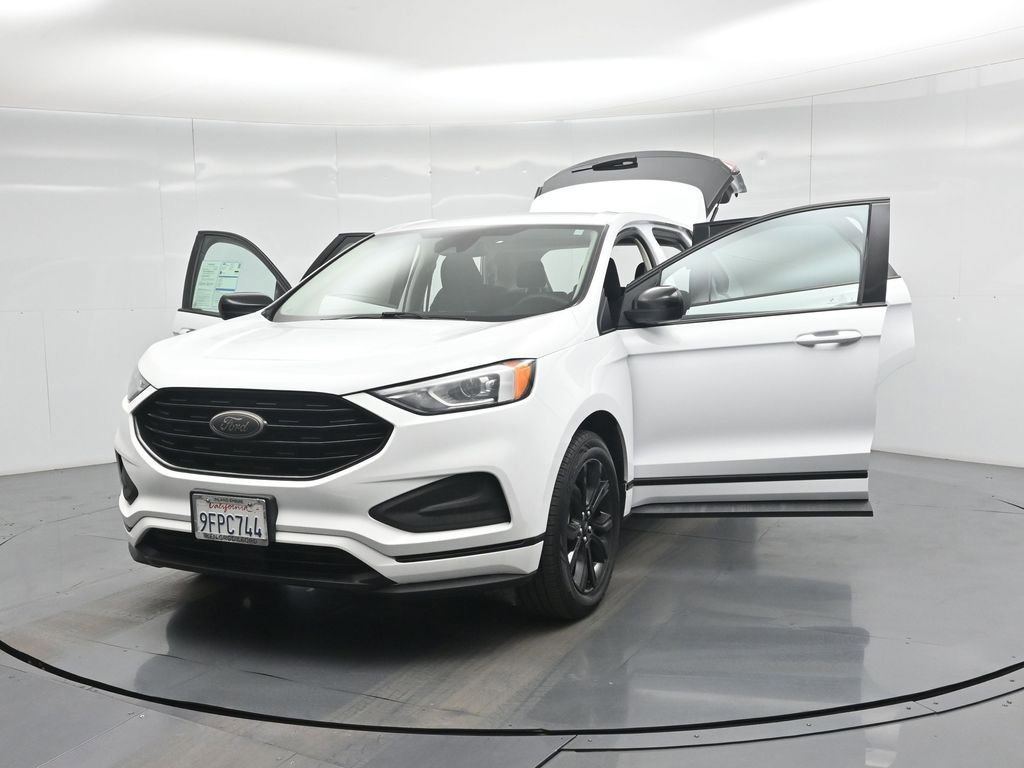 Certified 2023 Ford Edge SE w/ Black Appearance Package image 52