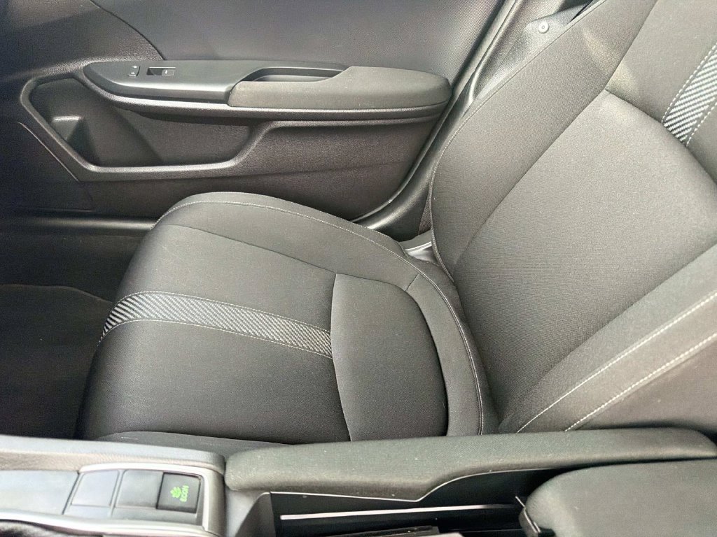 Used 2018 Honda Civic Sport image 17