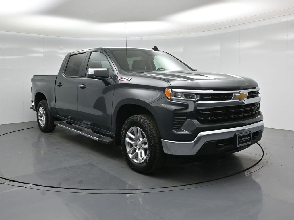 Used 2025 Chevrolet Silverado 1500 LT w/ Z71 Off-Road Package image 7