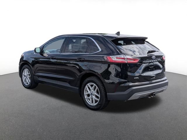 Certified 2022 Ford Edge SEL w/ Convenience Package AWD/4WD image 4