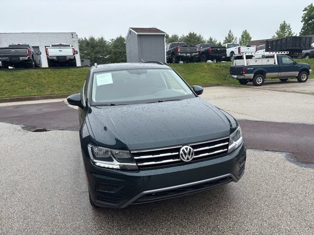 Used 2019 Volkswagen Tiguan SE w/ Panoramic Sunroof Package AWD/4WD image 14