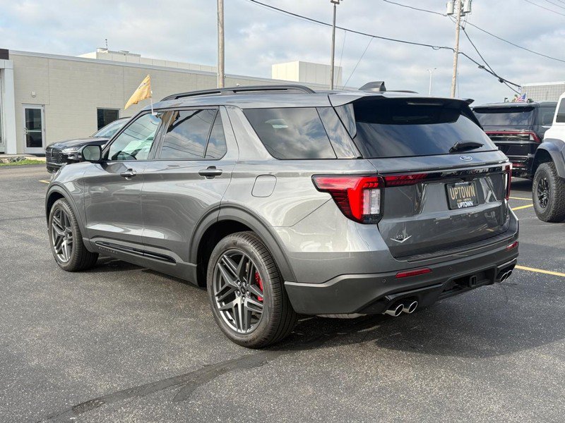 Certified 2026 Ford Explorer ST w/ Sun And Sound Package AWD/4WD image 7