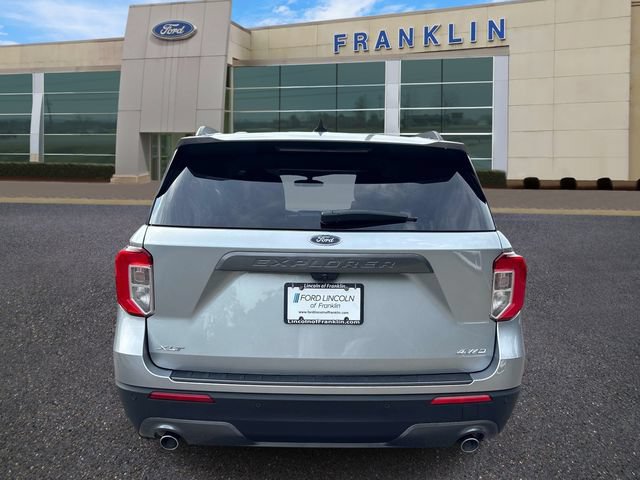 Certified 2023 Ford Explorer XLT w/ Equipment Group 202A AWD/4WD image 6