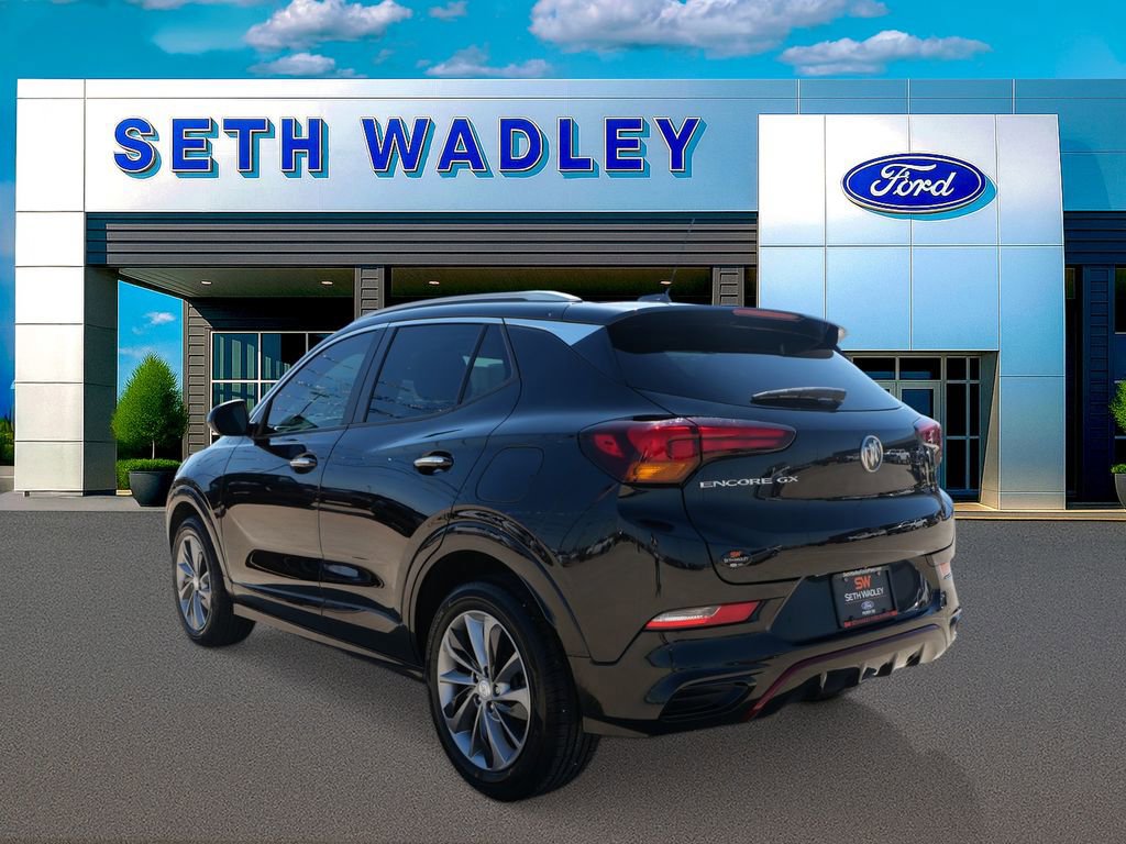 Used 2022 Buick Encore GX Select w/ Sport Touring Package image 3