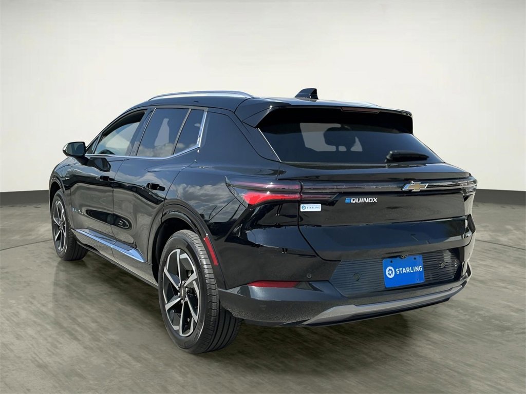 Used 2025 Chevrolet Equinox EV LT image 6