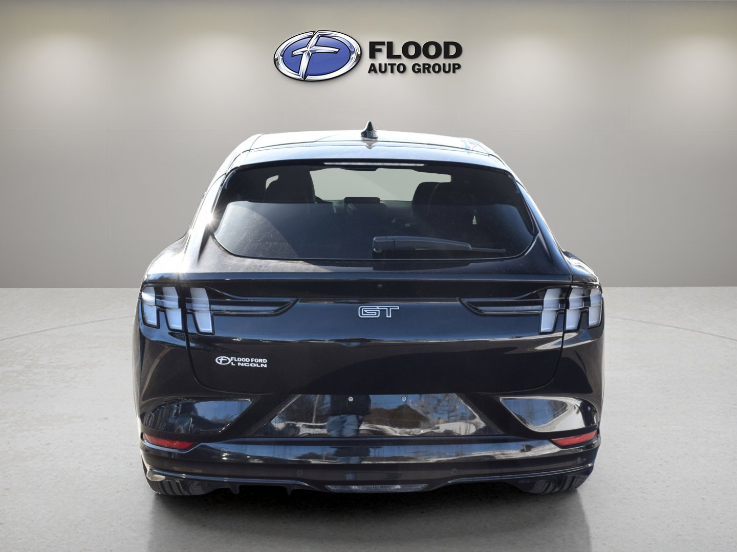 Certified 2022 Ford Mustang Mach-E GT image 5