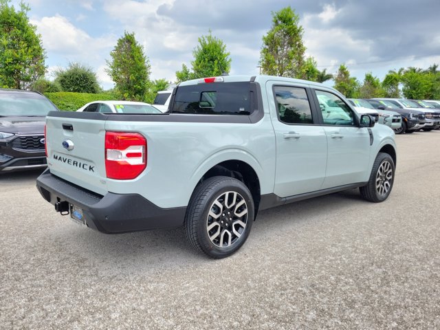 Certified 2024 Ford Maverick Lariat FWD image 10