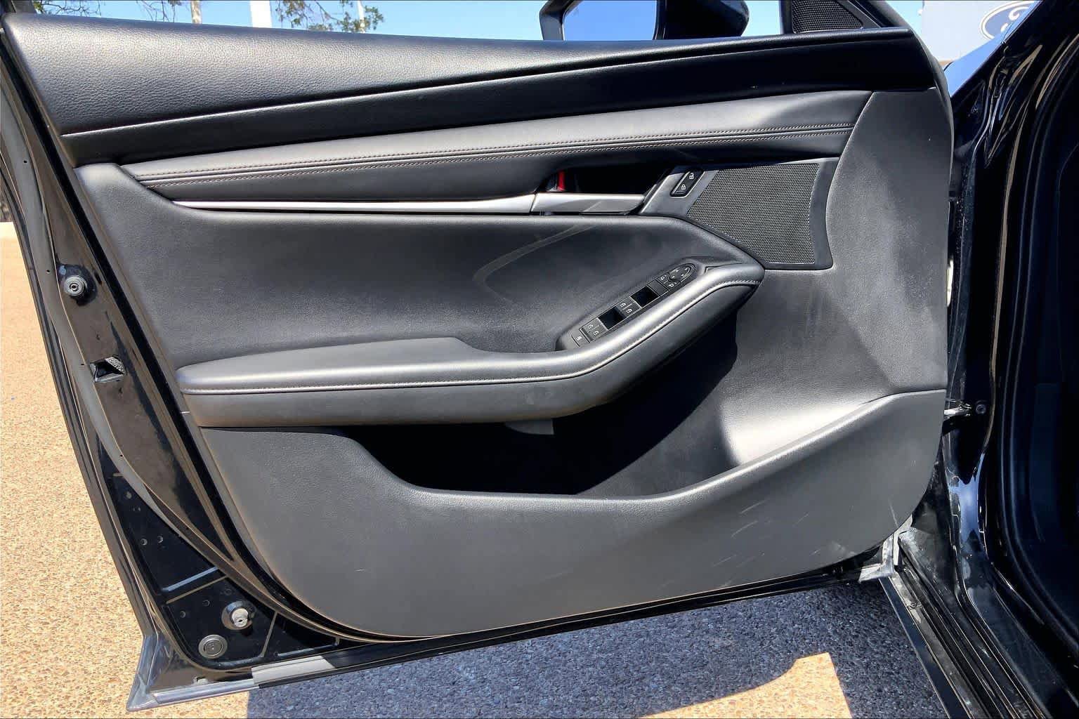 Used 2025 MAZDA MAZDA3 s Sport FWD image 22