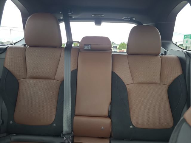 Used 2025 Subaru Forester Touring AWD/4WD image 36