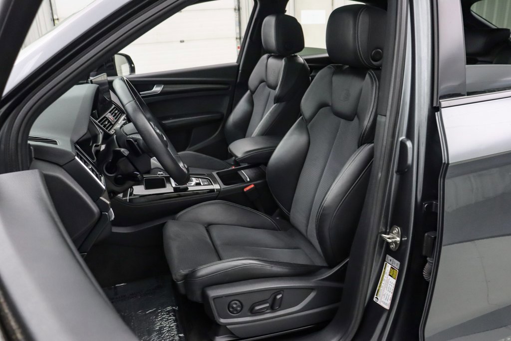 Used 2021 Audi SQ5 Premium Plus w/ Premium Plus Package image 13
