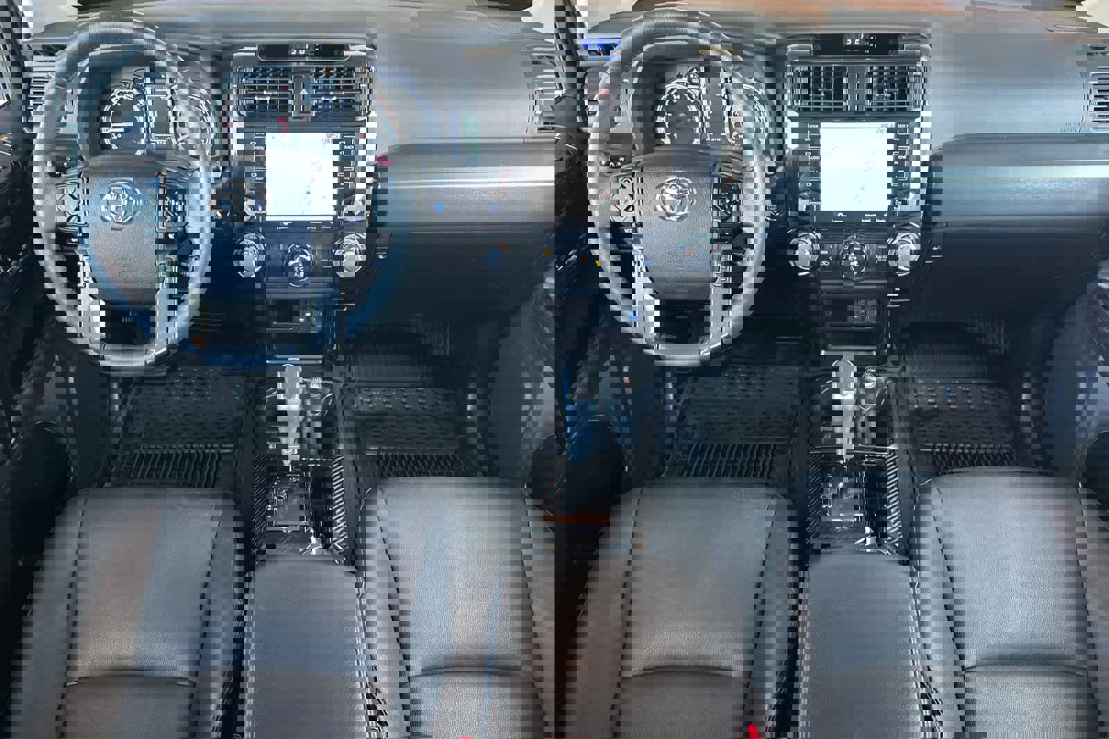 Used 2022 Toyota 4Runner TRD Off-Road Premium w/ TRD Black Wheel Package (TMS) image 9