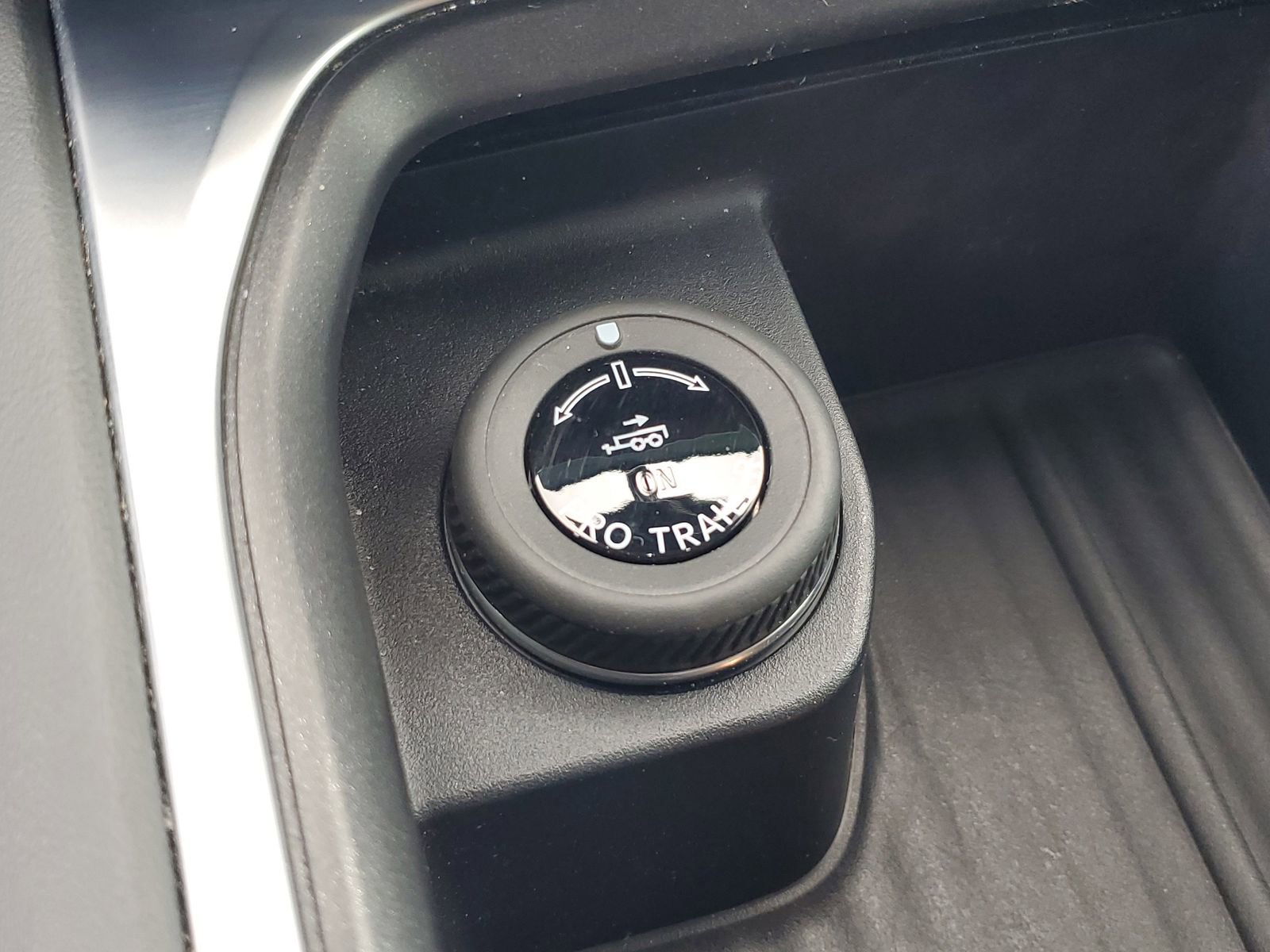 Certified 2025 Ford Expedition Active image 30