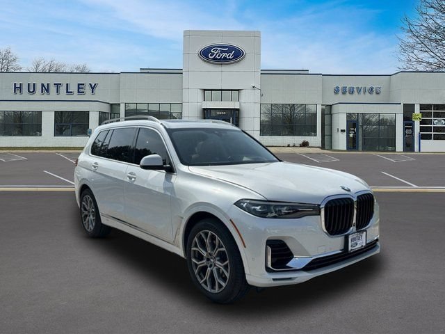 Used 2021 BMW X7 xDrive40i AWD/4WD image 3
