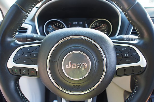 Used 2020 Jeep Compass Latitude FWD image 22
