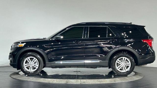Certified 2024 Ford Explorer XLT w/ Class IV Trailer Tow Package AWD/4WD image 6
