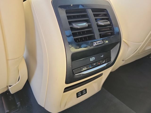 Used 2022 BMW X3 sDrive30i w/ M Sport Package RWD image 17
