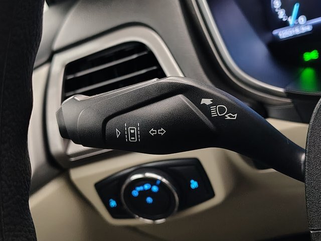 Certified 2019 Ford Fusion SE FWD image 40