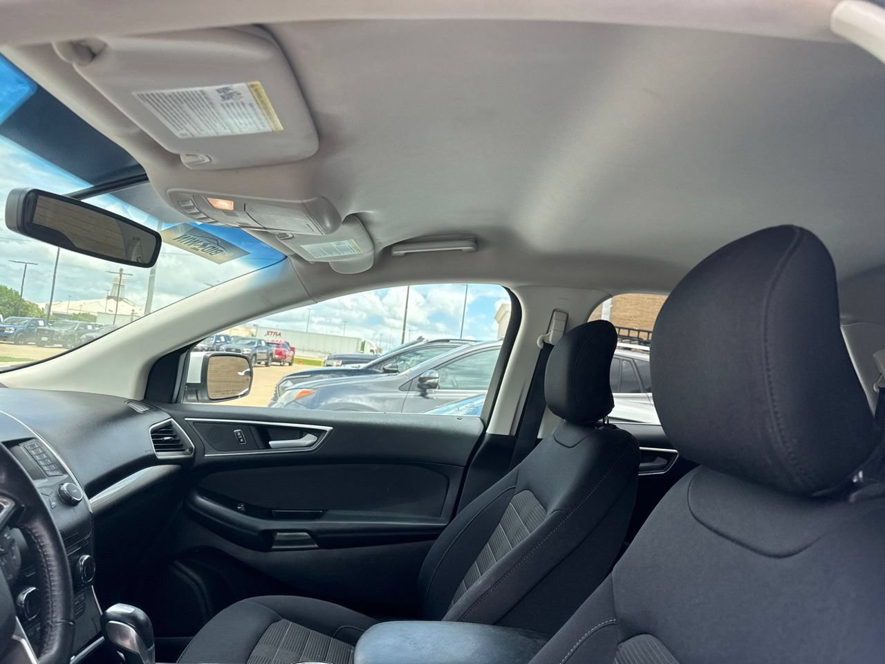 Certified 2018 Ford Edge SEL FWD image 8