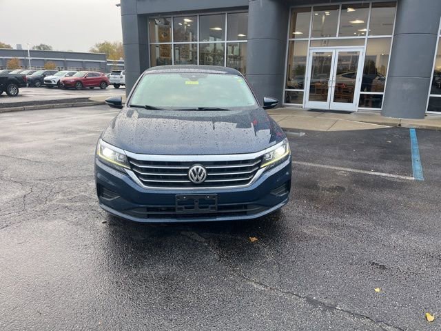 Used 2022 Volkswagen Passat 2.0T SE image 8