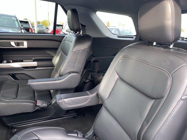 Certified 2022 Ford Explorer XLT w/ Equipment Group 202A image 22