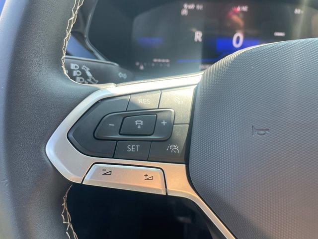 Used 2024 Volkswagen Taos SE image 36