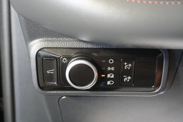 Certified 2025 Ford Explorer Active AWD/4WD image 21