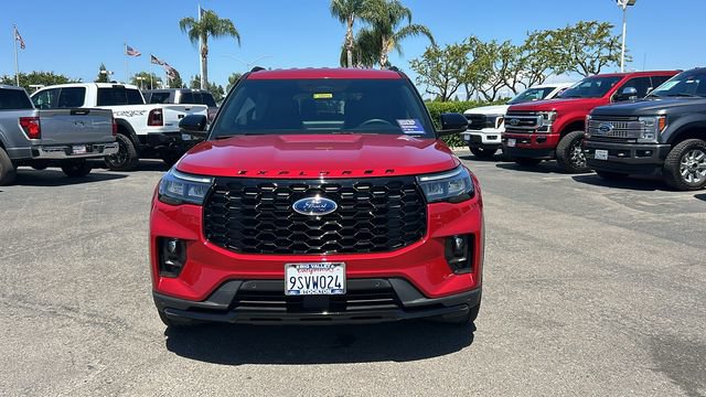 Certified 2025 Ford Explorer ST-Line w/ Premium Package RWD image 9