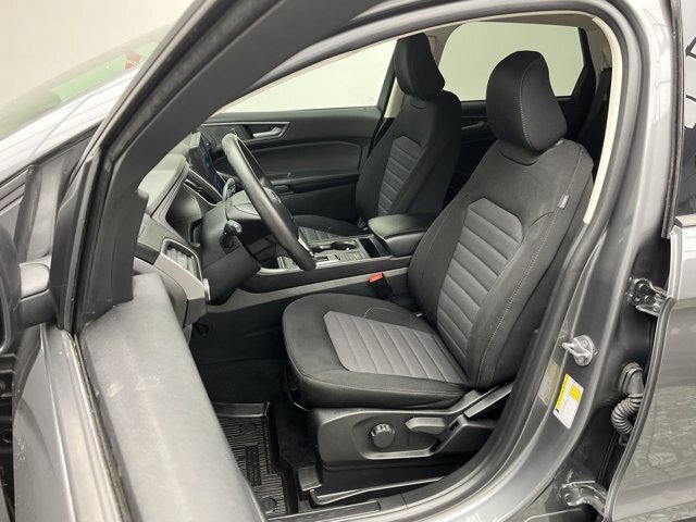 Certified 2024 Ford Edge SE w/ Cargo Accessory Package AWD/4WD image 9