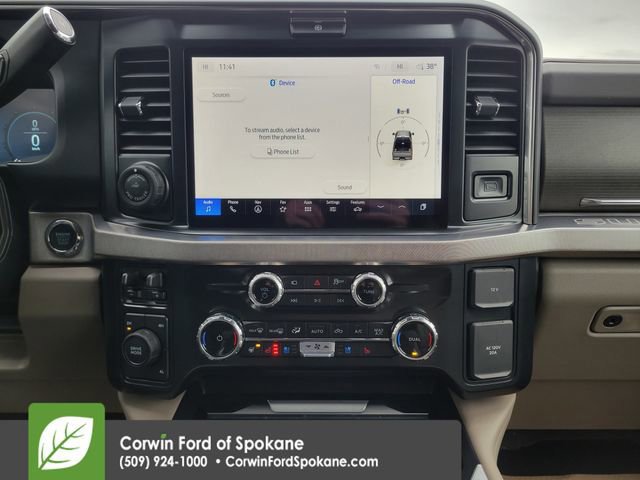 Certified 2025 Ford F450 Platinum w/ Platinum Plus Package image 35