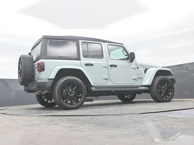 Used 2023 Jeep Wrangler Unlimited Sahara w/ Cold Weather Group AWD/4WD image 22