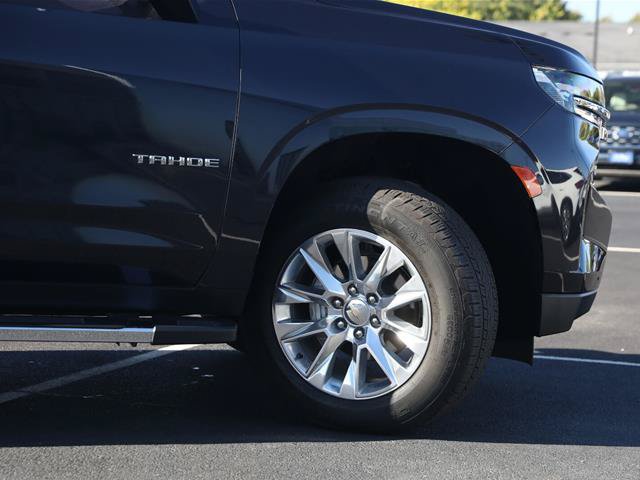 Used 2024 Chevrolet Tahoe Premier AWD/4WD image 12