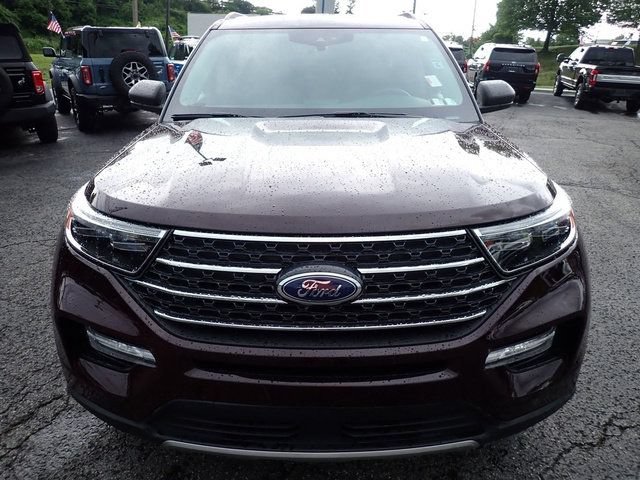 Certified 2023 Ford Explorer XLT w/ Equipment Group 202A AWD/4WD image 13