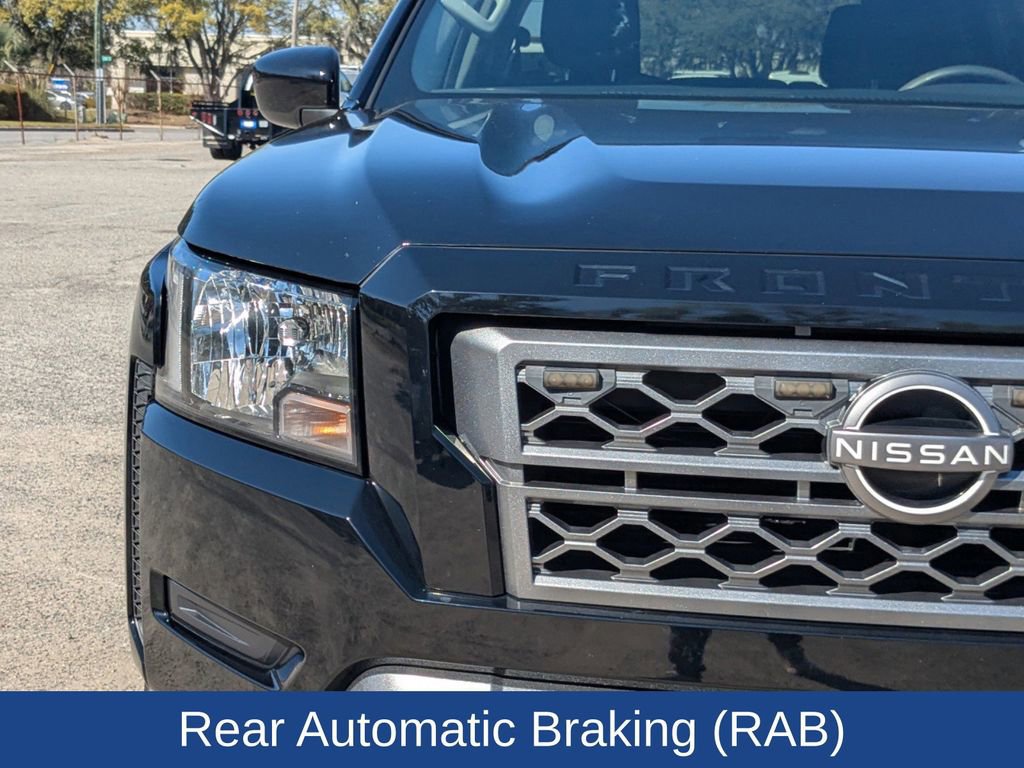 Used 2023 Nissan Frontier SV w/ Technology Package image 10