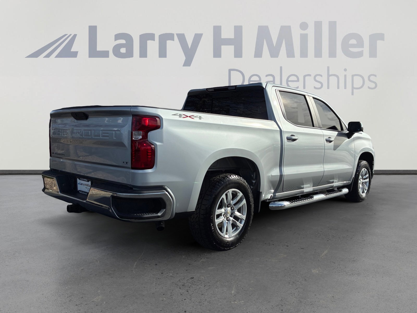 Used 2020 Chevrolet Silverado 1500 LT w/ All-Star Edition image 5